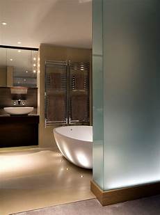Batten Type Lighting Fixtures