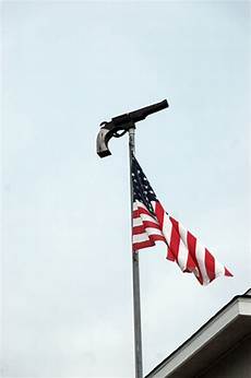 Galvanized Bolt Pole