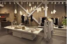 Lighting Fixtures Stores