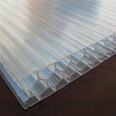 Lighting Fixtures With Polycarbonate Enclosure