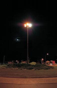 Polygonal Lighting Poles