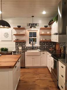 Very Ceiling Lights